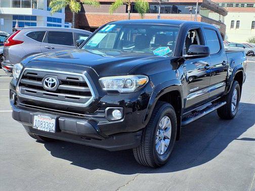 2017 Toyota Tacoma SR5