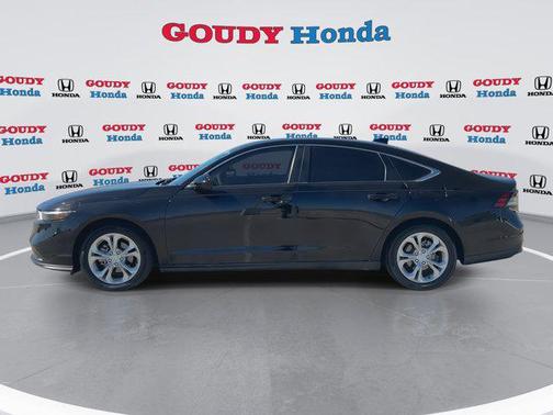Crystal Black Pearl 2023 Honda Accord LX 1.5T