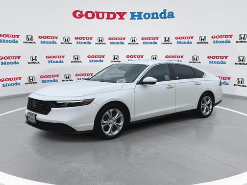 Platinum White Pearl 2024 Honda Accord LX 1.5T