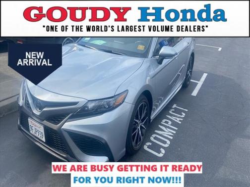 2023 Toyota Camry SE