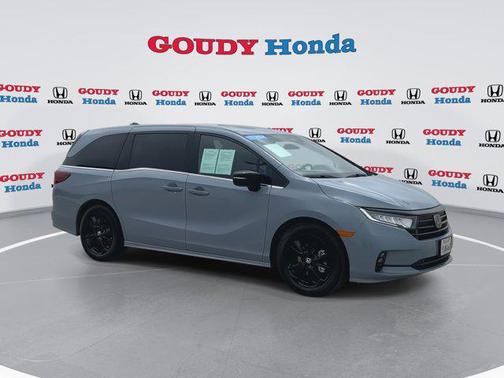 Sonic Gray Pearl 2024 Honda Odyssey Sport