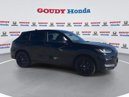 Crystal Black Pearl 2025 Honda HR-V 2WD Sport