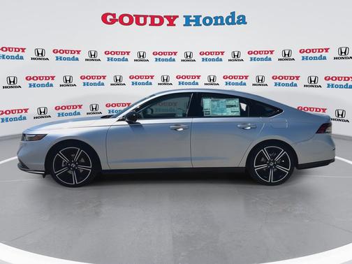 Solar Silver Metallic 2026 Honda Accord SE