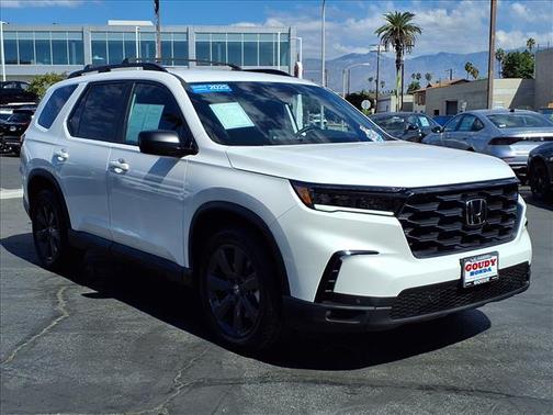 2025 Honda Pilot Sport