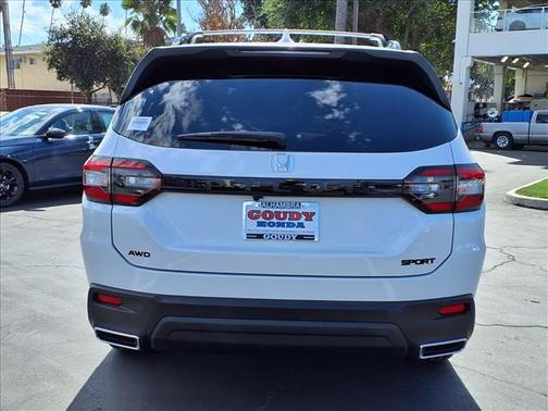 2025 Honda Pilot Sport