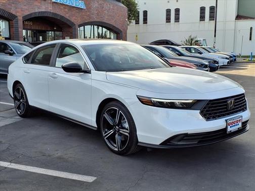 2025 Honda Accord Hybrid Base