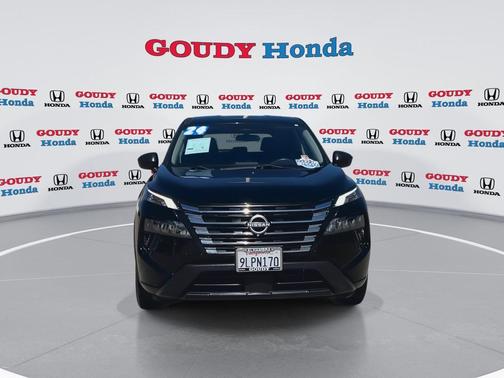 Super Black 2024 Nissan Rogue S