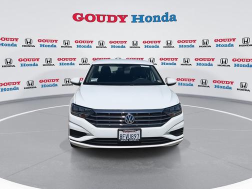 Pure White 2019 Volkswagen Jetta 1.4T S