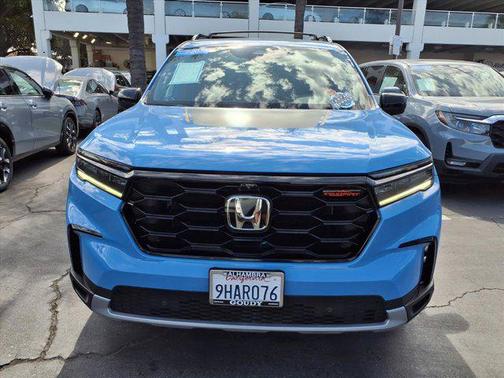 2023 Honda Pilot AWD TrailSport