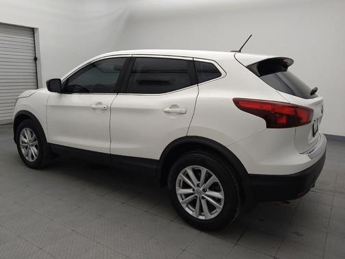 2017 Nissan Rogue Sport S