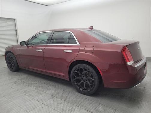 2017 Chrysler 300C Platinum
