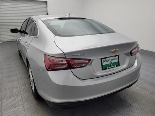 2021 Chevrolet Malibu FWD LT