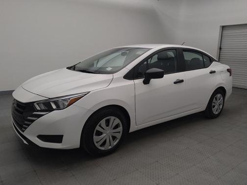 2023 Nissan Versa 1.6 S