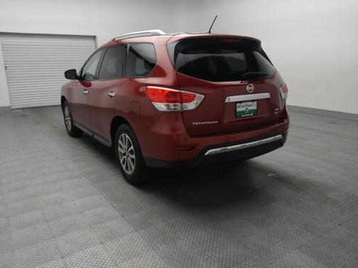 Cayenne Red Metallic 2016 Nissan Pathfinder SV