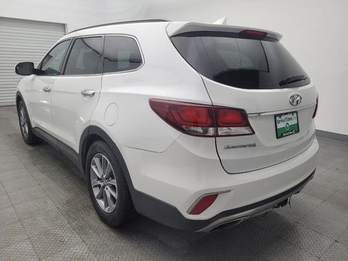 2018 Hyundai SANTA FE SE