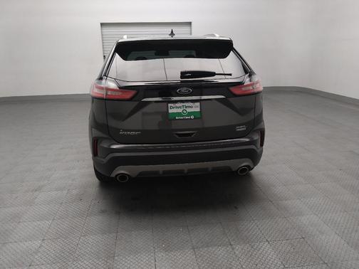 Gray 2019 Ford Edge SEL