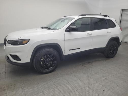 2023 Jeep Cherokee Altitude