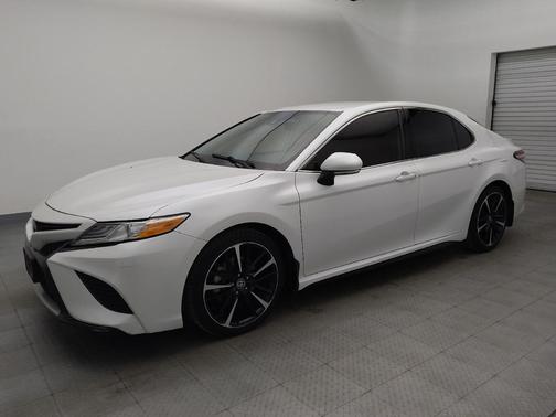 2020 Toyota Camry XSE