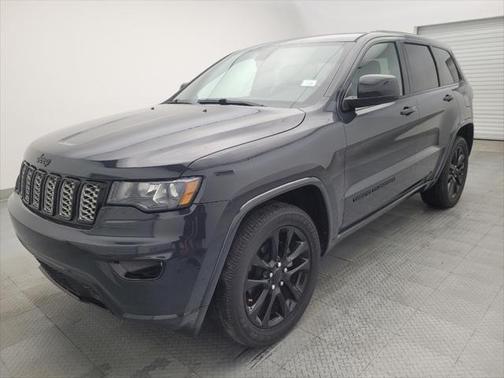 2017 Jeep Grand Cherokee Altitude