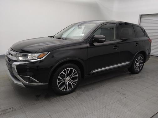 2018 Mitsubishi Outlander SE