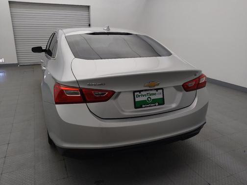 2017 Chevrolet Malibu 1LT