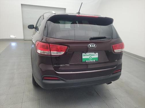 2018 Kia Sorento LX