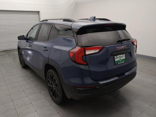 Downpour Metallic 2024 GMC Terrain SLE