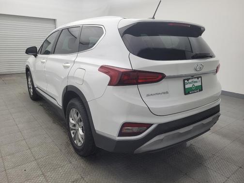 2019 Hyundai SANTA FE SE 2.4