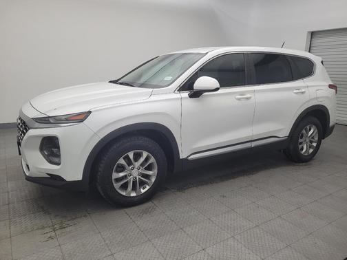 2019 Hyundai SANTA FE SE 2.4