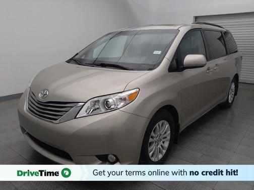 2017 Toyota Sienna XLE