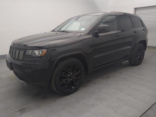 2019 Jeep Grand Cherokee Altitude
