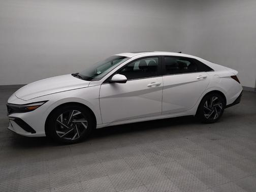 Serenity White 2025 Hyundai ELANTRA SEL