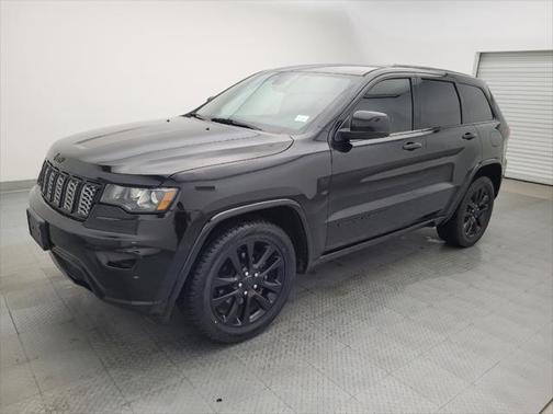 2017 Jeep Grand Cherokee Altitude