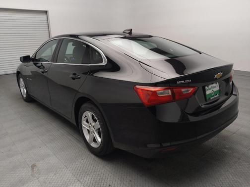 Mosaic Black Metallic 2023 Chevrolet Malibu 1LS