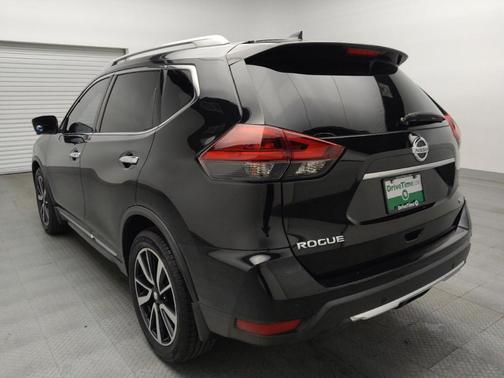 Magnetic Black Pearl 2020 Nissan Rogue SL