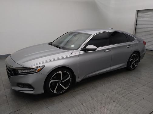 Lunar Silver Metallic 2018 Honda Accord Sport