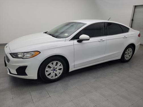2019 Ford Fusion S