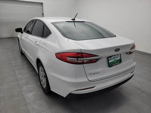 2019 Ford Fusion S
