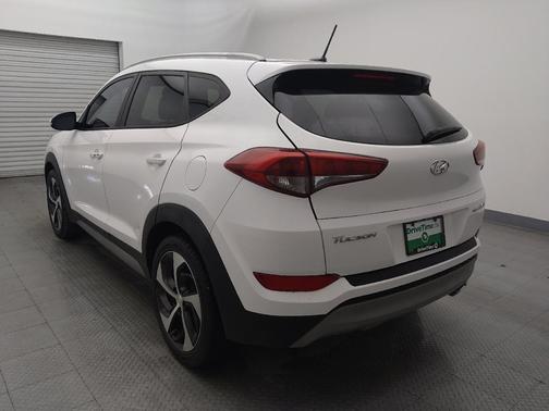 2017 Hyundai TUCSON Sport