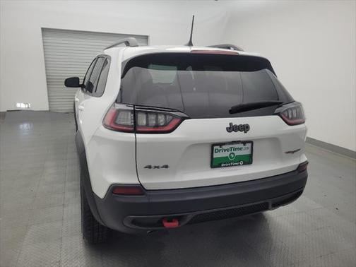2020 Jeep Cherokee Trailhawk