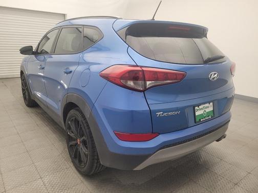 2017 Hyundai TUCSON Night