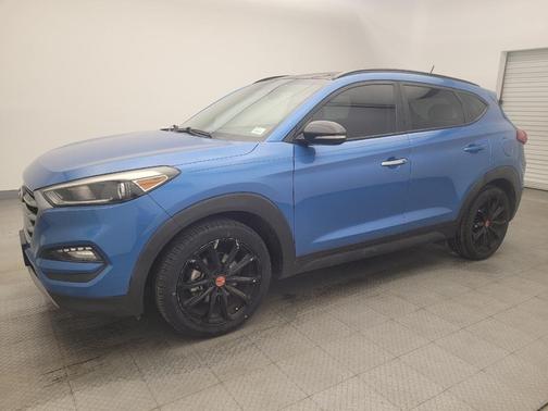 2017 Hyundai TUCSON Night