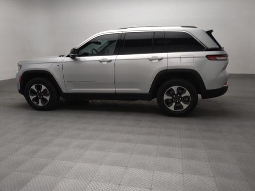 Silver Zynith 2022 Jeep Grand Cherokee 4xe Base
