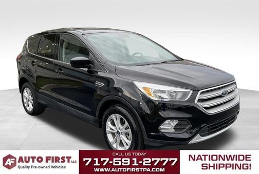Black Metallic 2019 Ford Escape SE