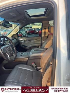 White Frost Tri-Coat 2019 GMC Yukon Denali