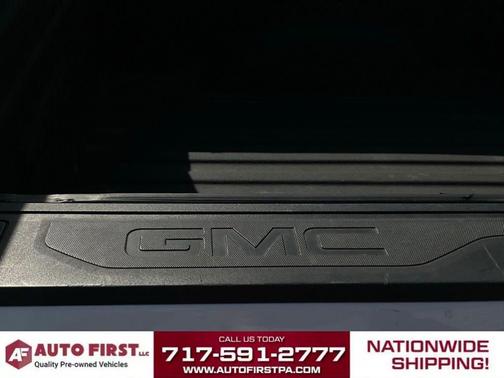 Summit White 2019 GMC Sierra 1500 SLT