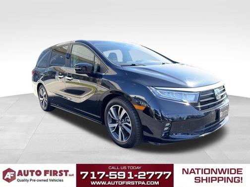 Crystal Black Pearl 2023 Honda Odyssey Touring