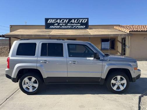 Billet Silver Metallic Clearcoat 2016 Jeep Patriot Sport