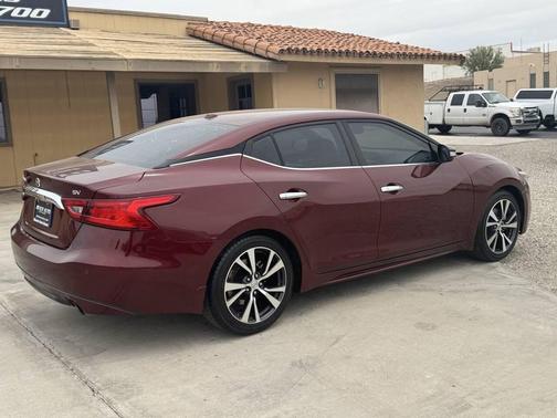 Coulis Red 2017 Nissan Maxima 3.5 SV