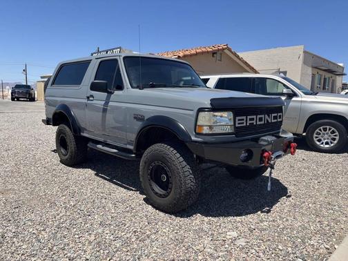 Gray 1992 Ford Bronco Custom 2dr 4WD SUV